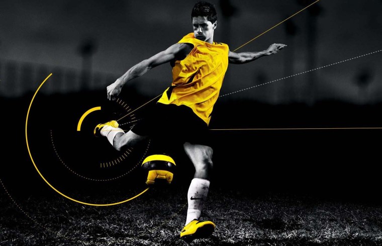 Футбол темный фон