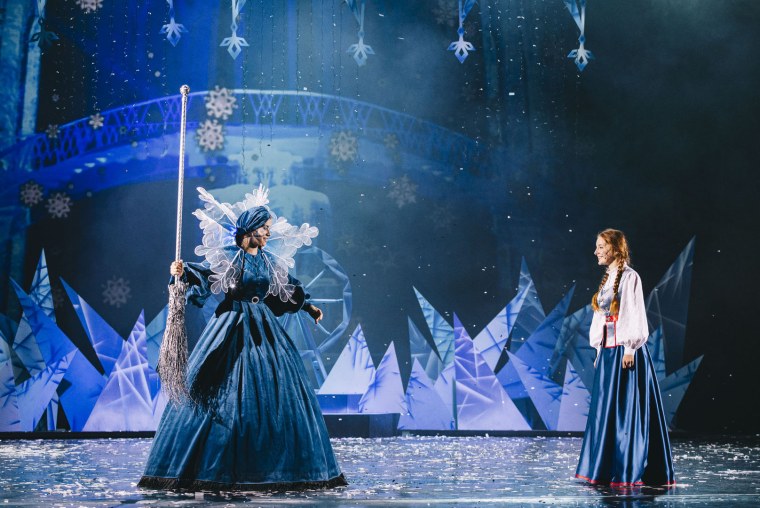 Госпожа Метелица Мюзик Холл