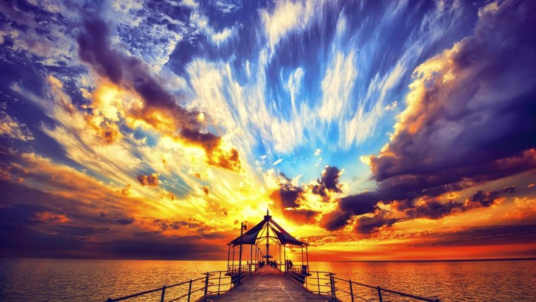 Красивый вид закат