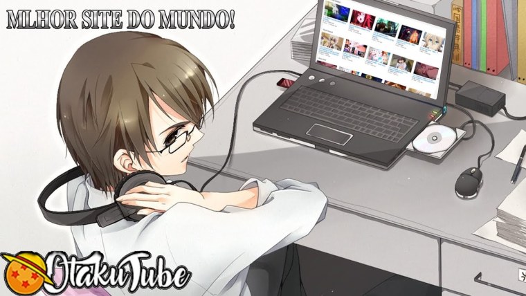 За компом арт