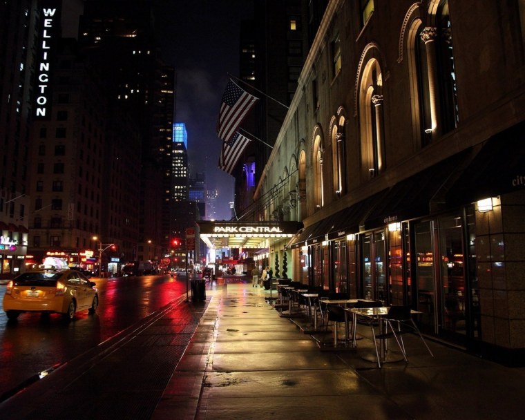 Ночные улицы Нью-Йорка