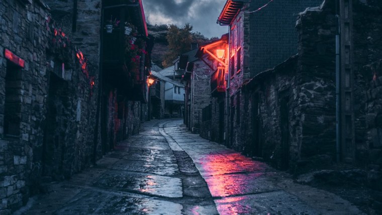 Улица города ночью