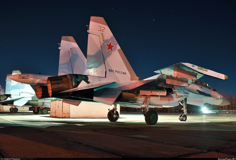 Су-35 — многоцелевой истребитель