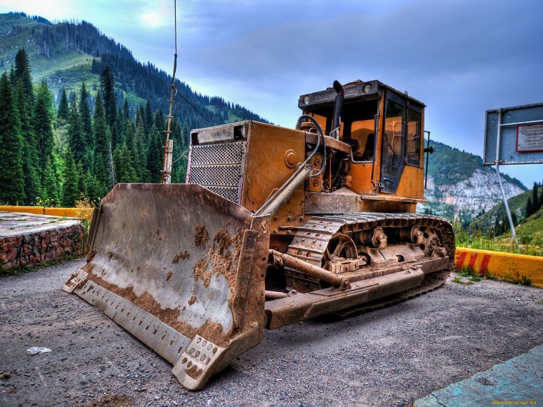 Толкач (бульдозер) строительная техника