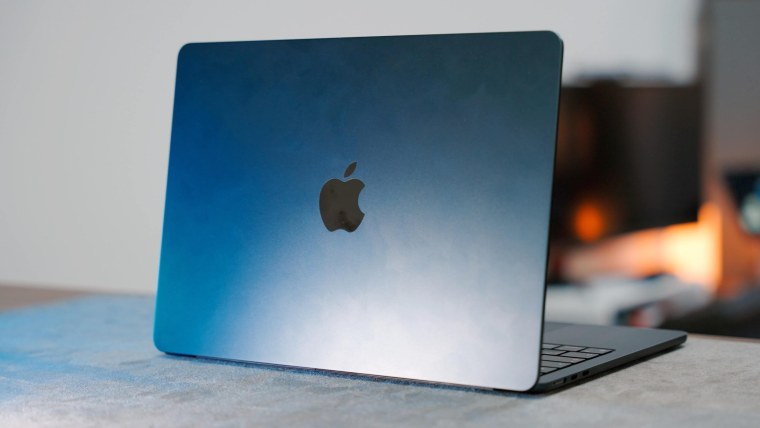 MACBOOK Air m2 2022