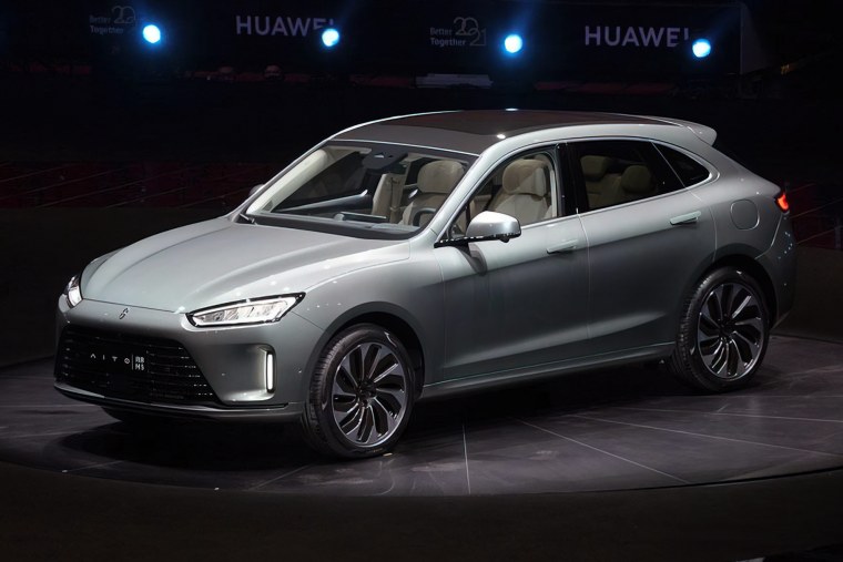 Кроссовер avatar 11