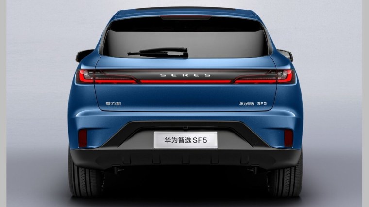 Автомобиль Huawei sf5