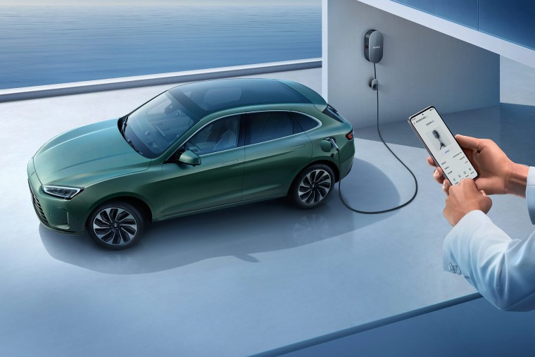 Автомобиль от Huawei