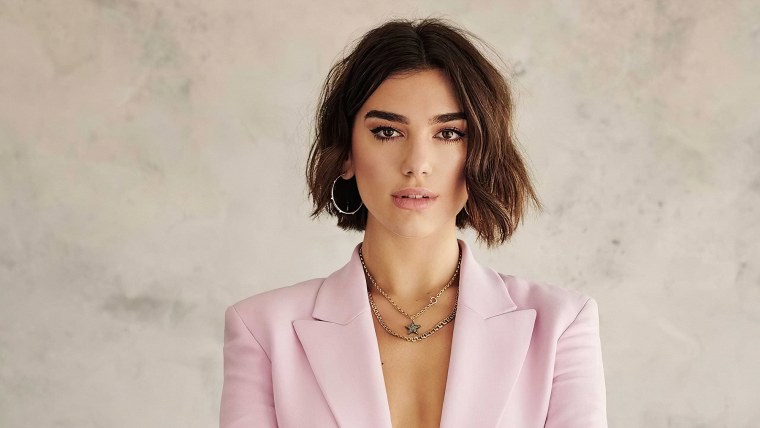 Dua Lipa каре