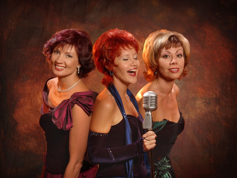 Романс трио в Эстонии концерт