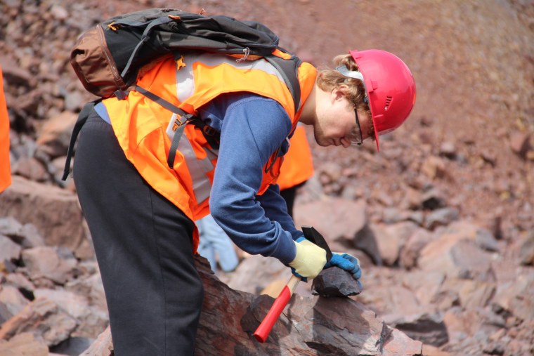 Геологическое изучение недр