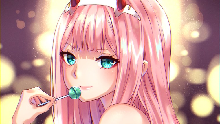 Девушка из аниме с розовыми волосами