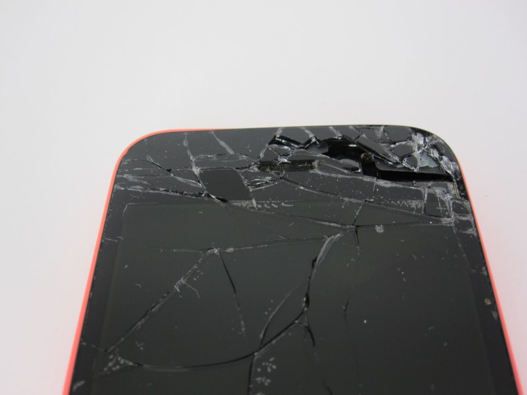 Разбитый дисплей iphone XR