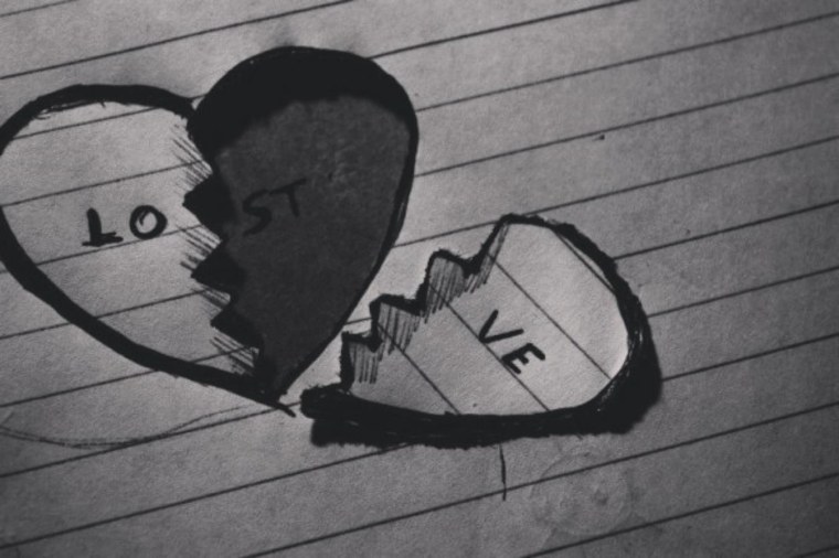 Влюбленные на берегу моря