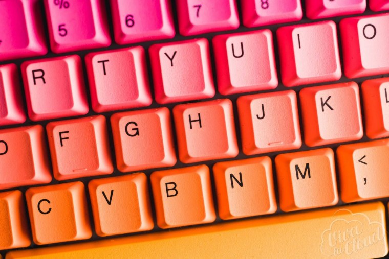 Черно красная клавиатура