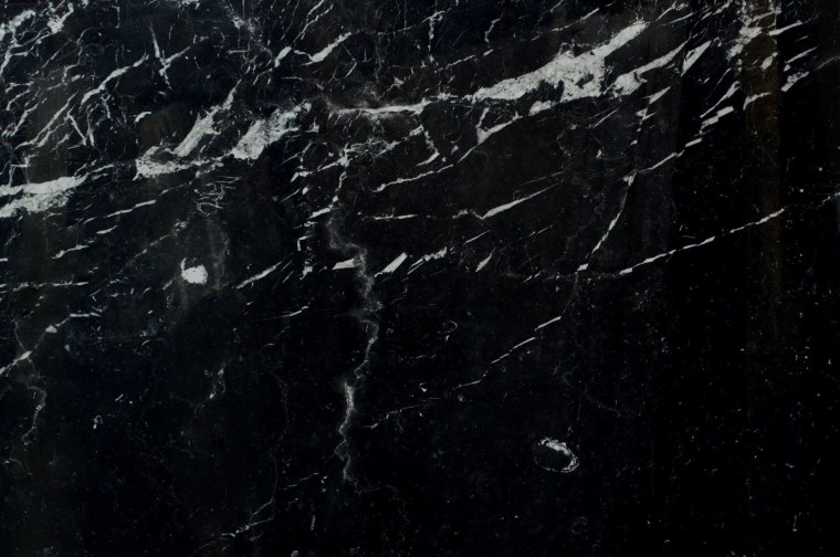 Блэк Мун мрамор