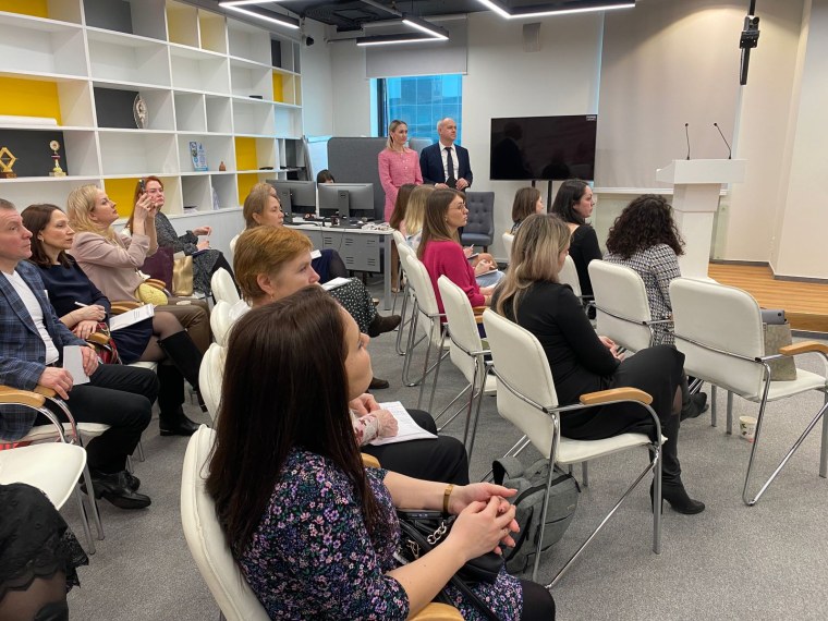 Карьера женщины