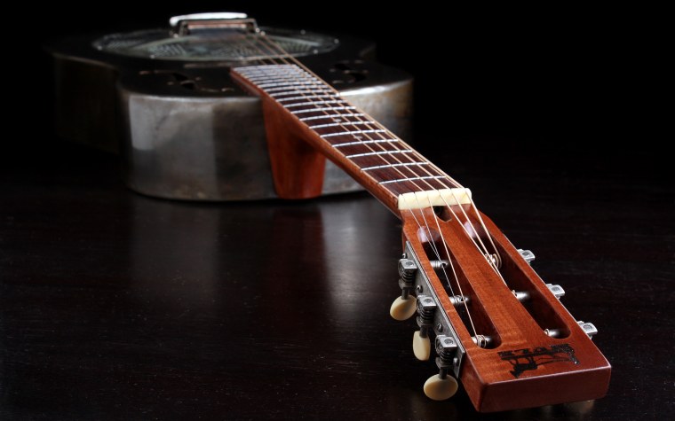 Жорж бошам и Адольф Рикенбекер