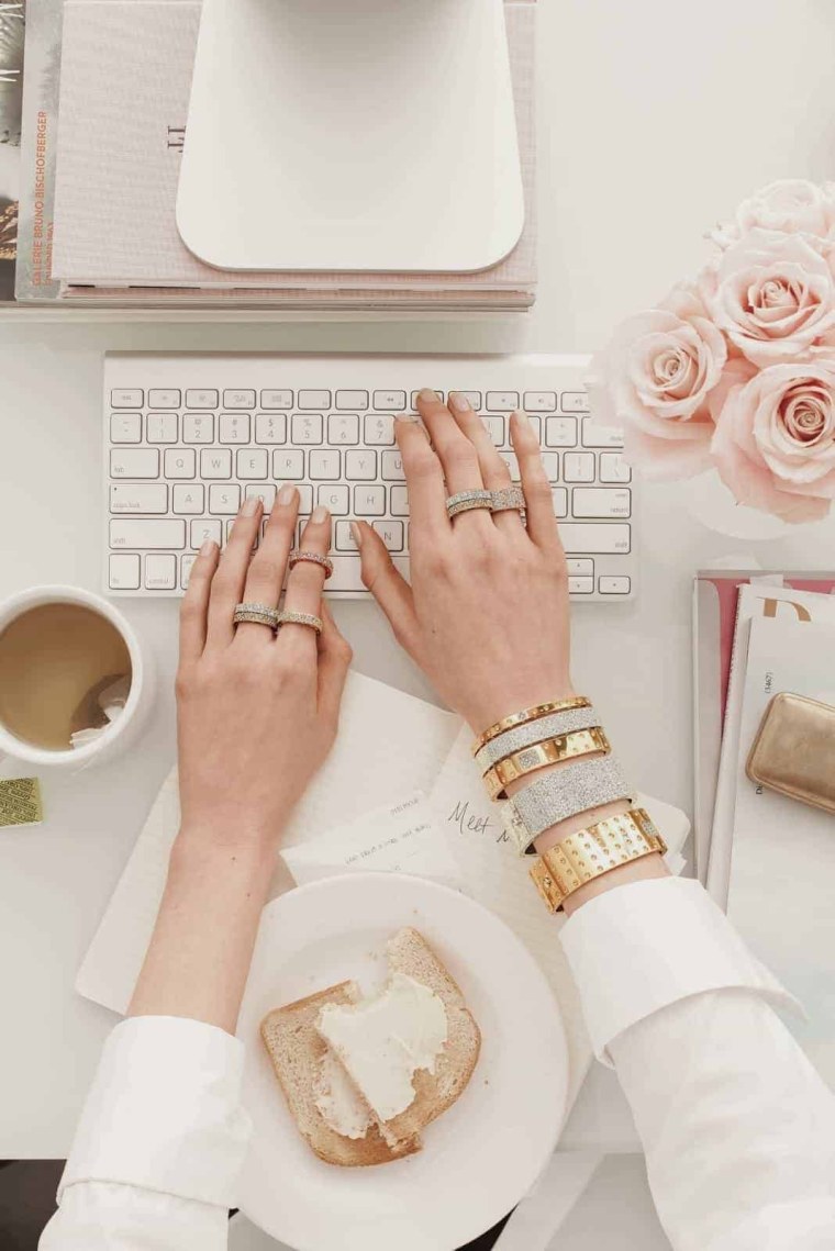 Маникюр успешной женщины