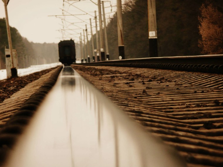 Уходящий поезд картинки