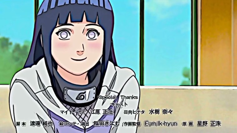 Хината улыбается Наруто