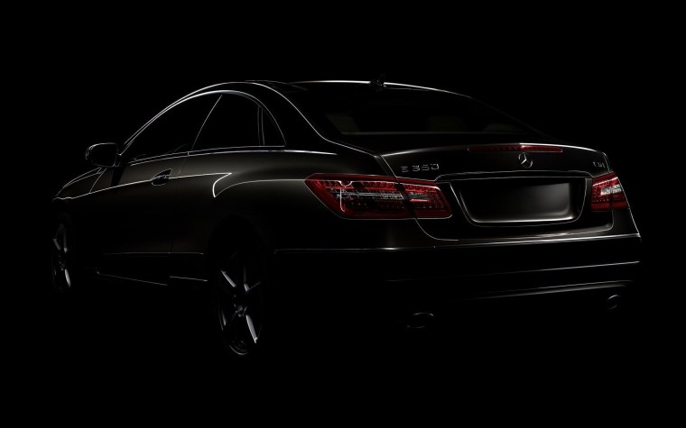 Mercedes Benz e class черный