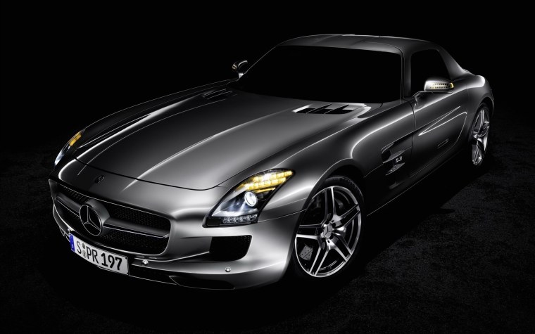 Mercedes Benz SLS AMG Wallpapers