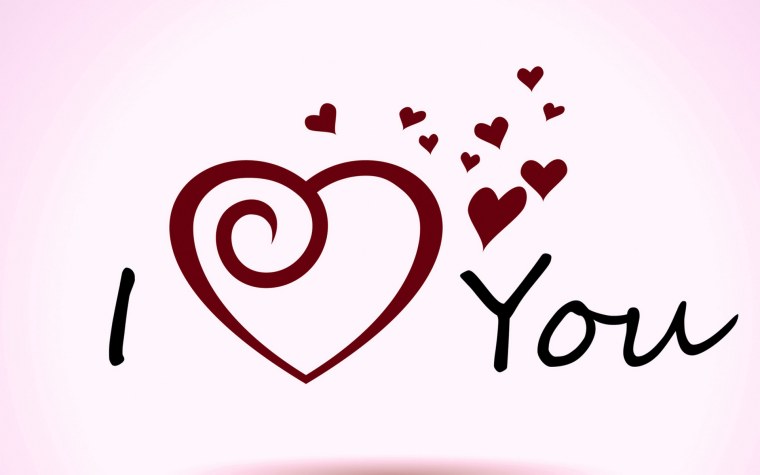 Мальчик и девочка на фоне Луны