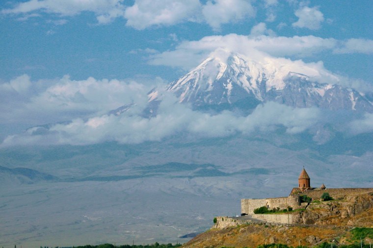 Хор Вирап Арарат