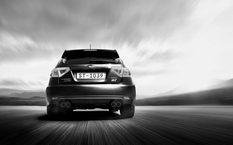 Субару WRX STI 2012