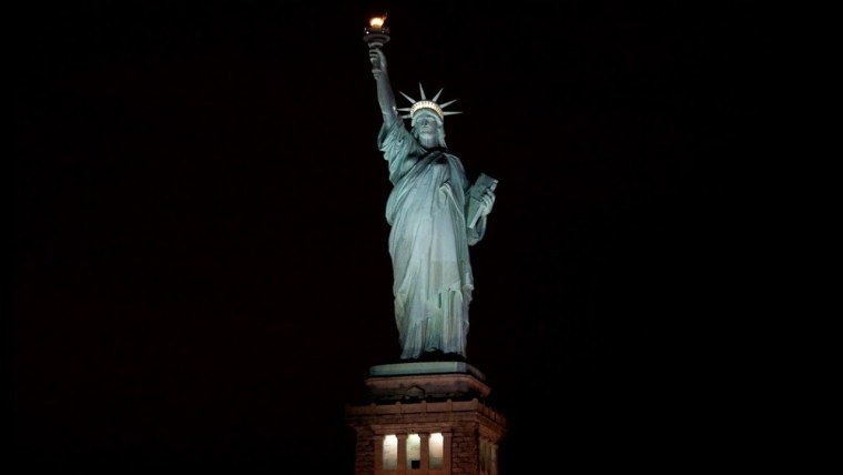 Статуя свободы Нью-Йорк