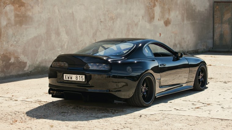 Тойота Супра 4