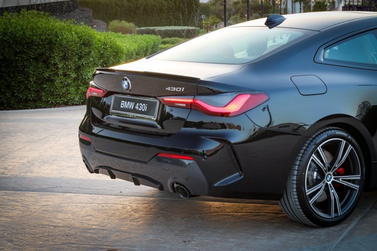 BMW 4 Coupe Black 2021