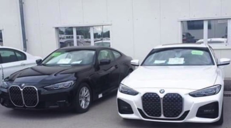 BMW 4 Coupe 2021 черный