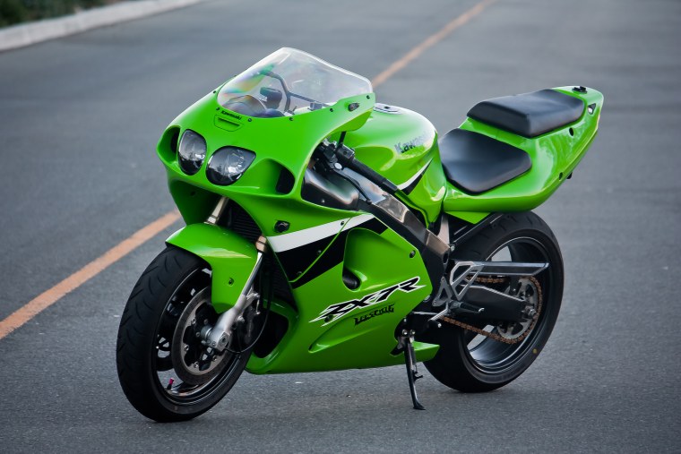 Кавасаки ниндзя zx7r