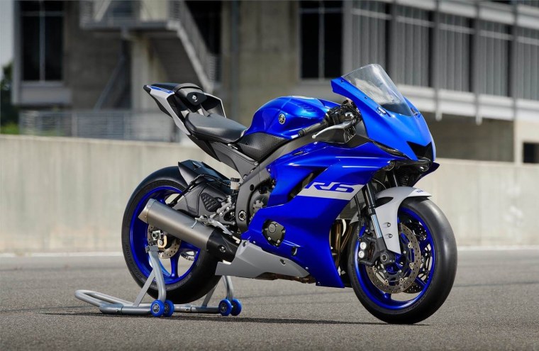 Мотоцикл Yamaha YZF-r6 2020