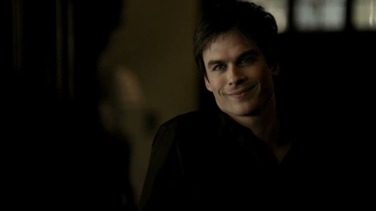 Деймон Сальваторе ухмылка