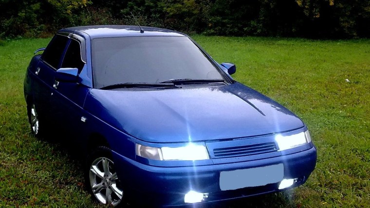 ВАЗ 2110 темно синяя