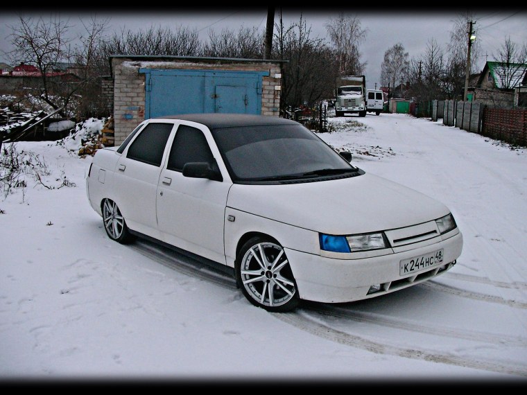 ВАЗ 2110 белая