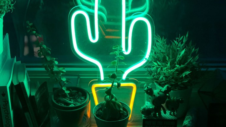 Неоновые обои