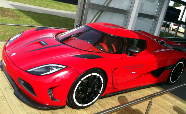 Koenigsegg Agera r Red