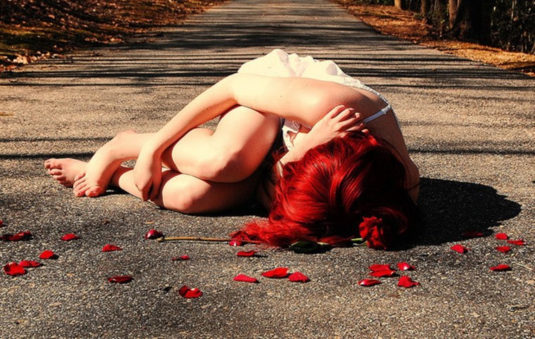 Девушка с разбитым сердцем