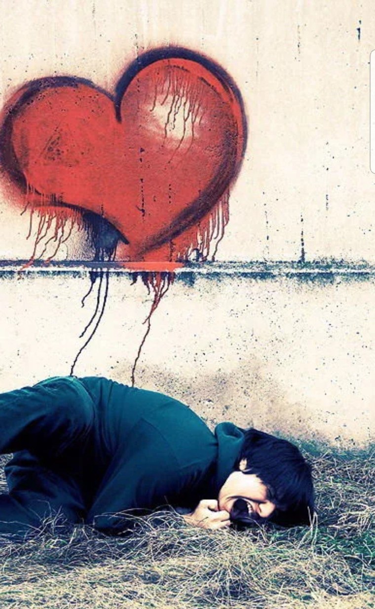 Разбитое сердце девушки