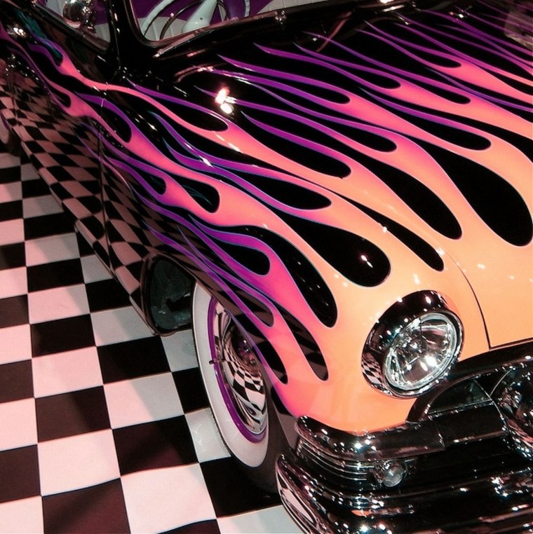 Машины Эстетик фиолетовые