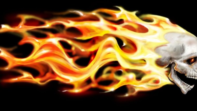 Огонь на клетчатом фоне