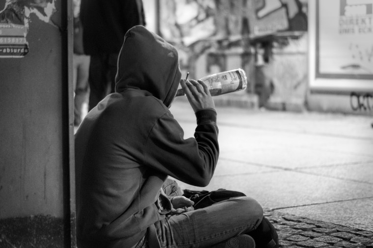 Одиночество и алкоголь