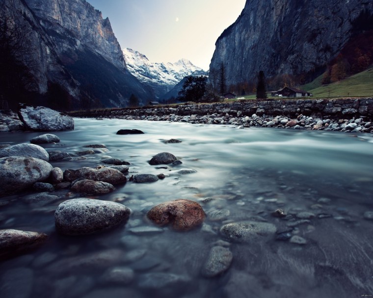 Озеро Морейн в Канаде