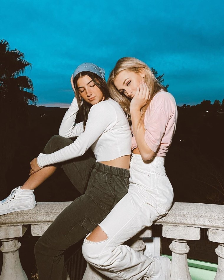 Парные обои для друга и подруги