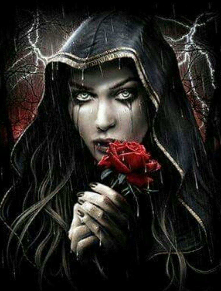Готическая девушка с розой