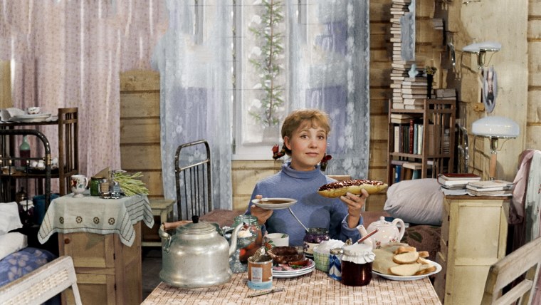 Тося Кислицына в девчатах